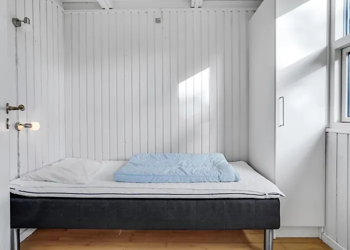 Arnia - 30km From The Sea By Interhome