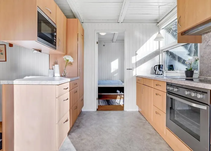 Arnia - 30km From The Sea By Interhome